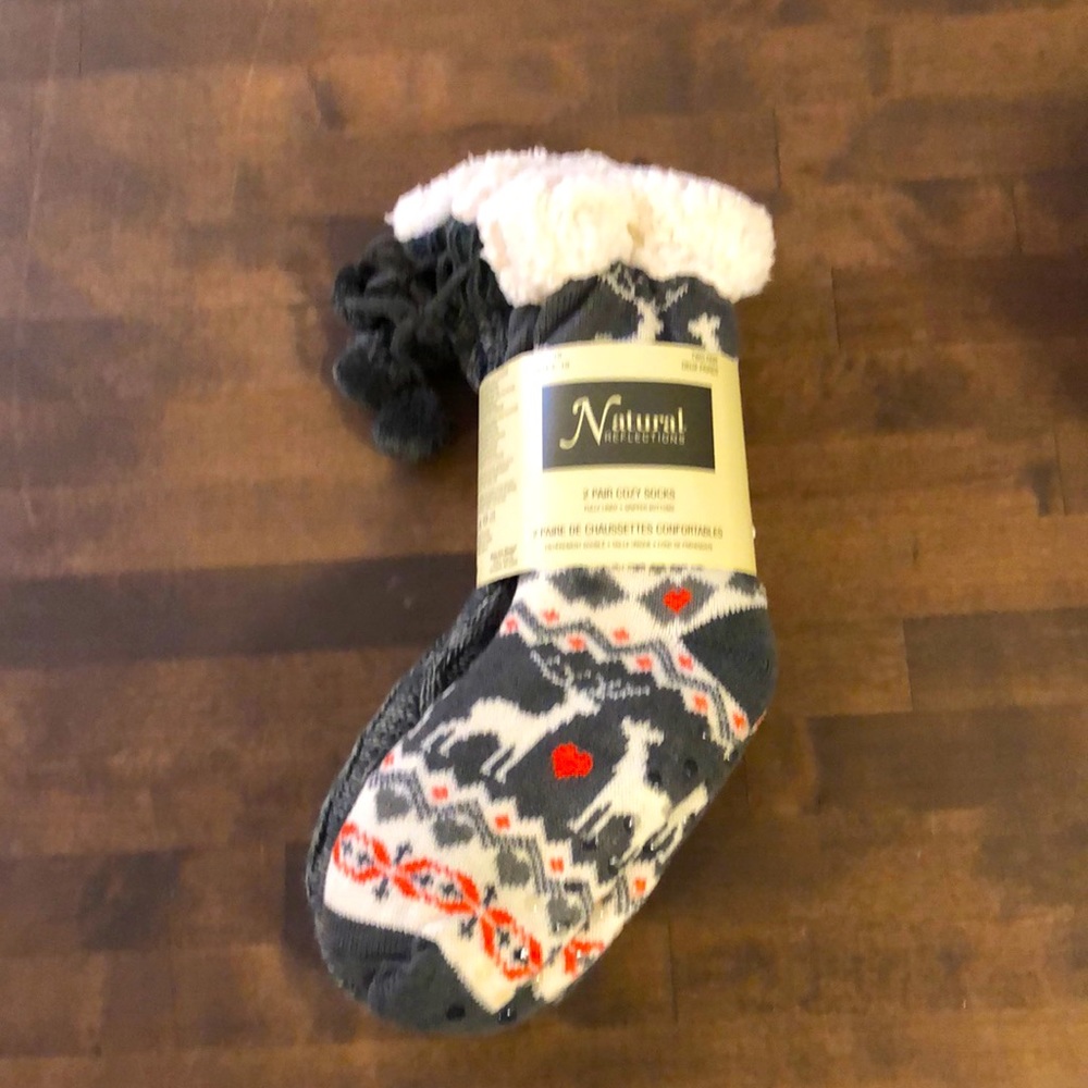 2 pair! VERY SOFT SHERPA LINED socks. 1 pr grey/pink/cream, 1 pr grey knit